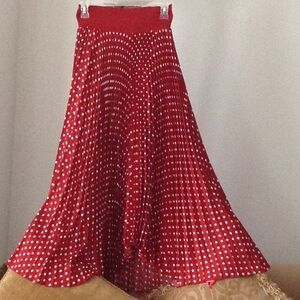 🔴 Elie Tahari - Smocked Waist / Dotted Maxi Skirt